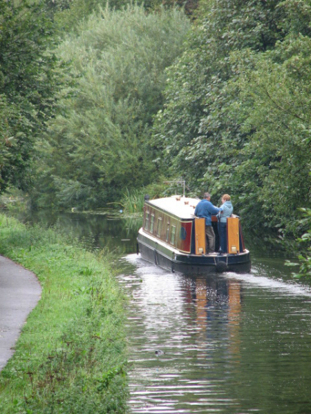 boat-on-lancaster-canal