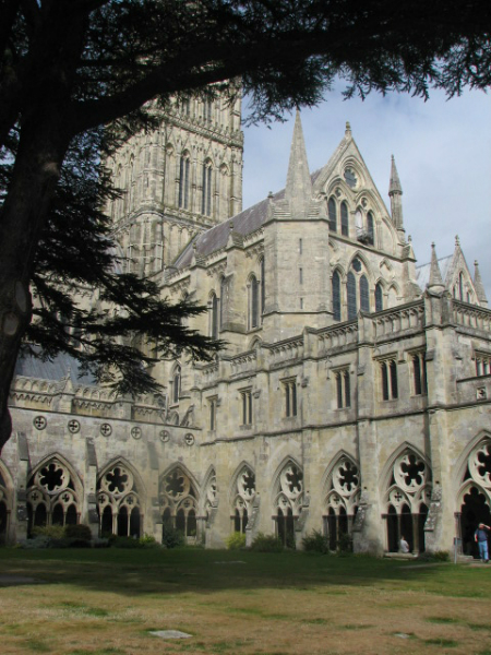 salisbury-cathedral-close-UK