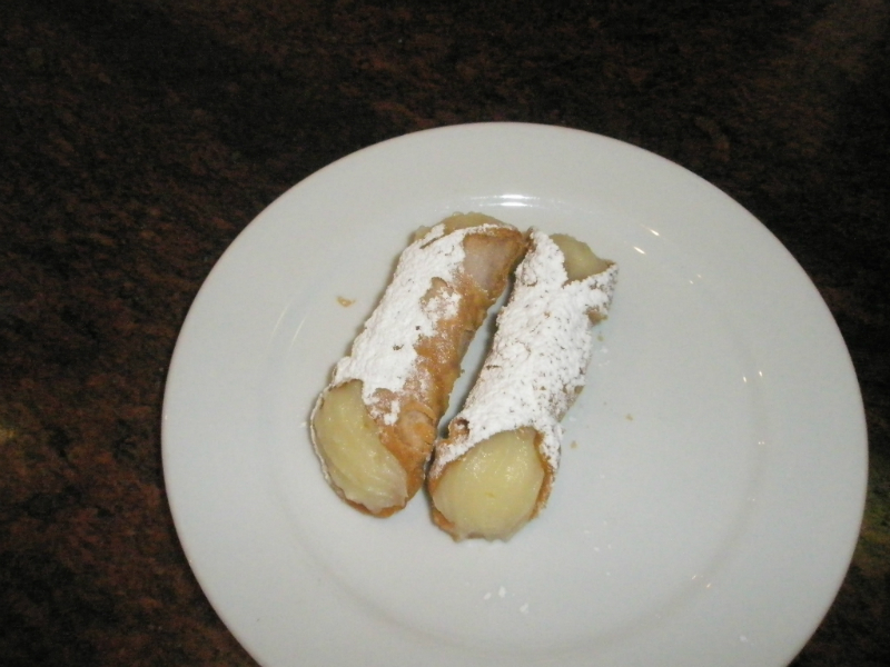 Cannolis from Papas Haberfield