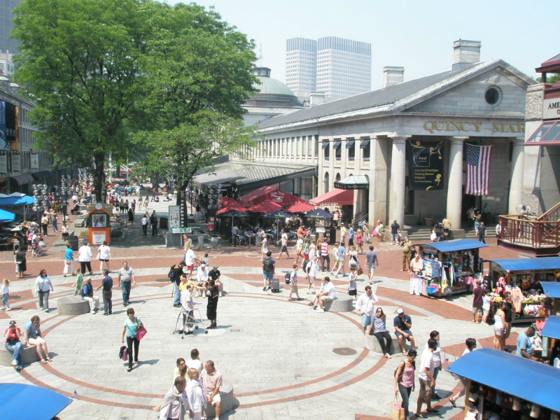 Faneuil-Hall-marketplace-outside-Quincy-Markets-Boston