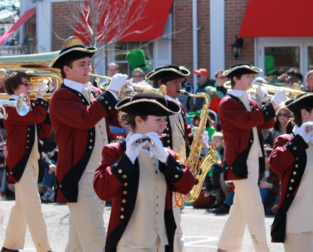 colonial-marching-band-from-local-high-school-new-jersey