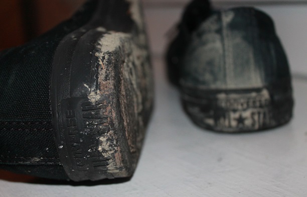 Pavement-salt-stains-shoes